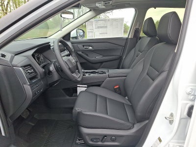 2025 Nissan Rogue AWD SV