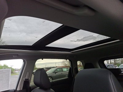 2025 Nissan Rogue AWD SV