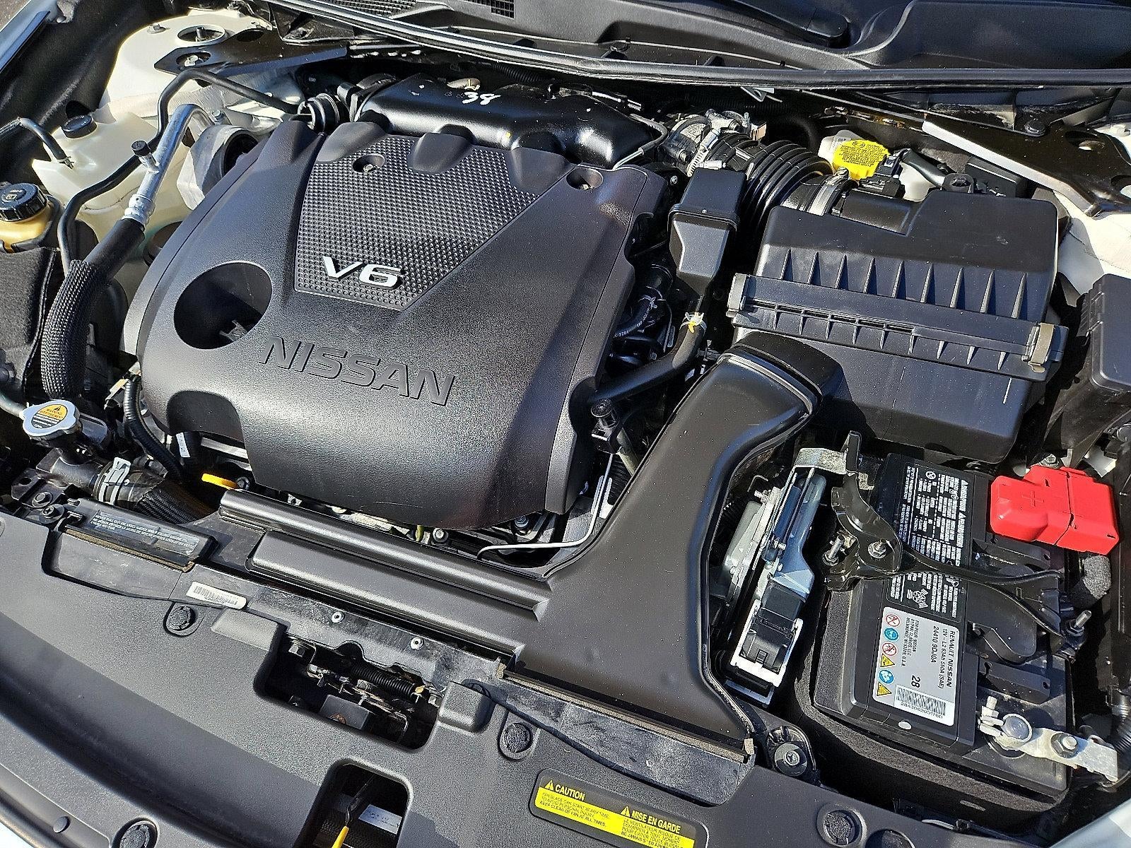 2023 Nissan Maxima SR