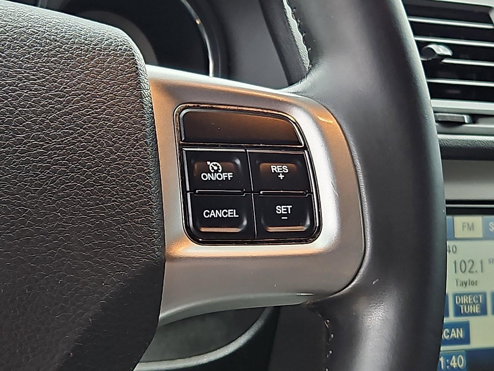 2011 Dodge Challenger 2dr Cpe SRT8