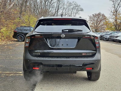 2026 Nissan Kicks SR