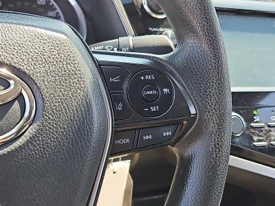 2019 Toyota Camry LE Auto (SE)