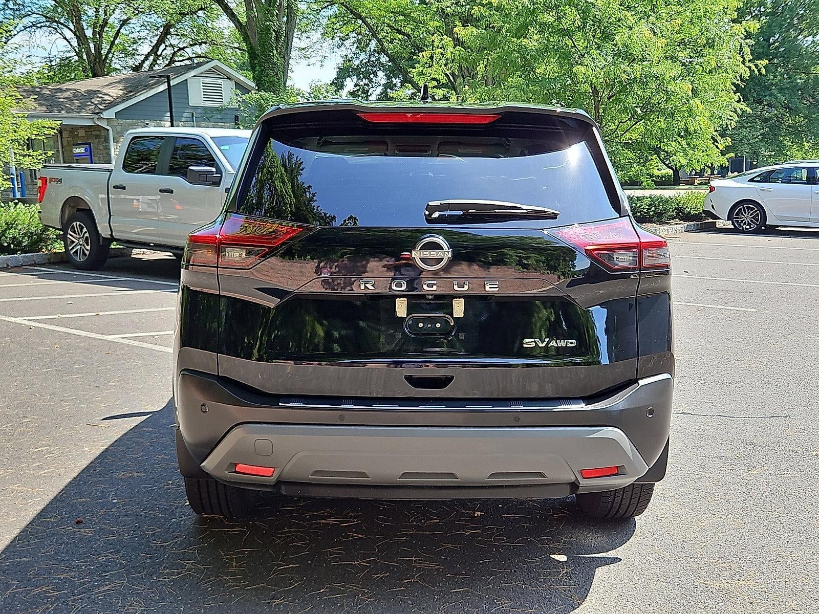 2022 Nissan Rogue SV