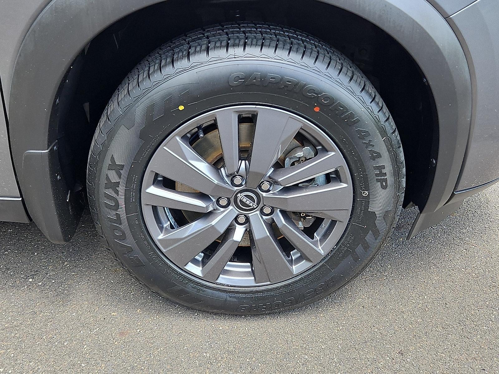 2024 Nissan Pathfinder S