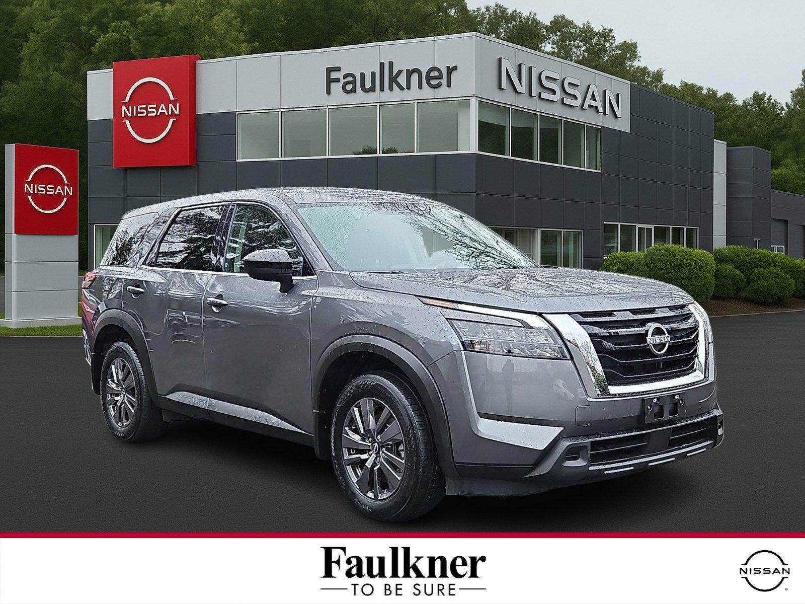 2023 Nissan Pathfinder S