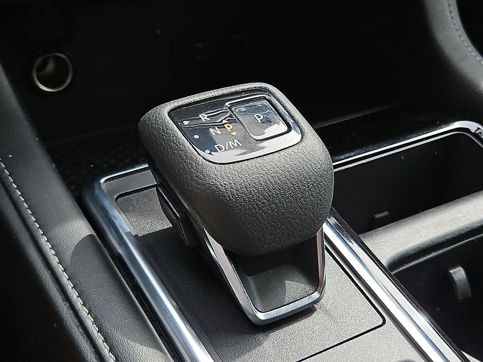 2023 Nissan Pathfinder SV