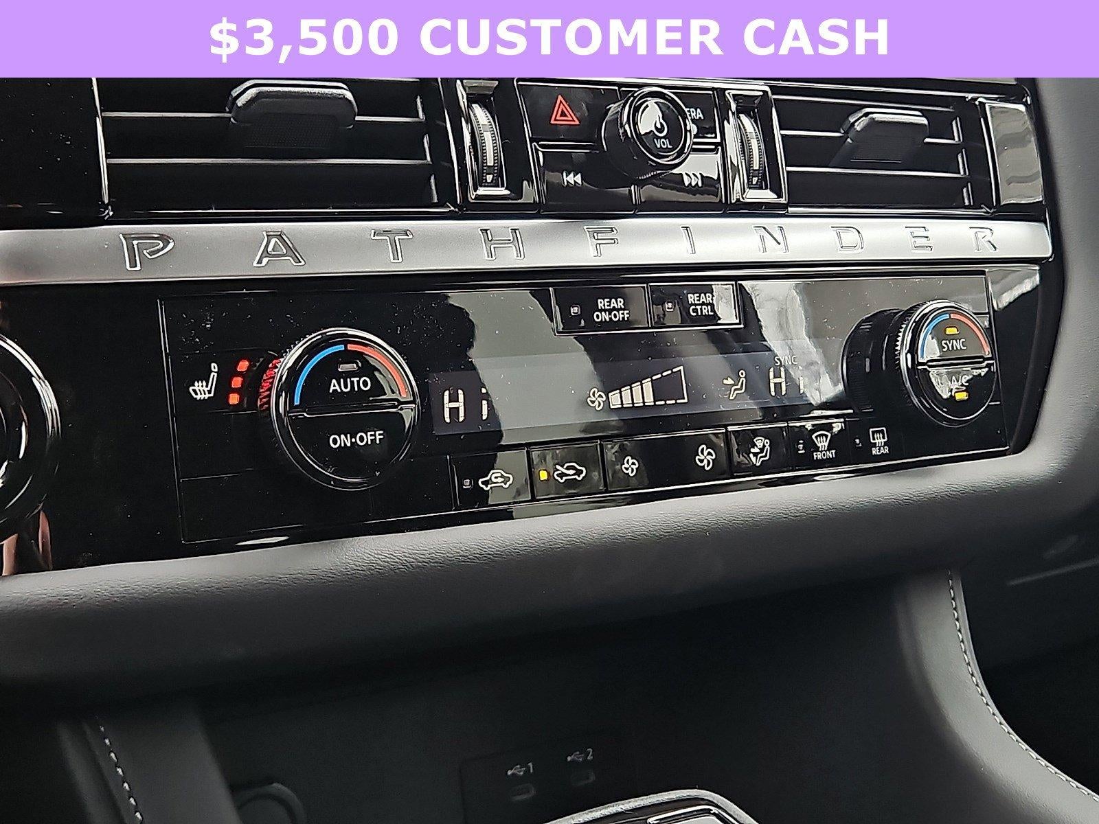 2026 Nissan Pathfinder SV