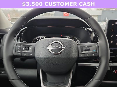 2026 Nissan Pathfinder SV