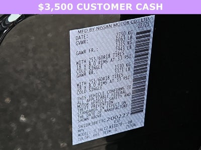 2026 Nissan Pathfinder SV