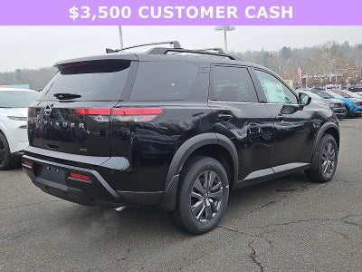 2026 Nissan Pathfinder SV