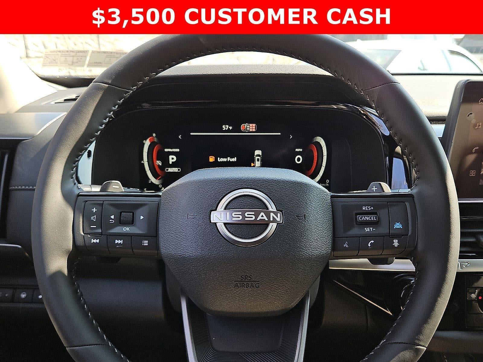 2026 Nissan Pathfinder SL