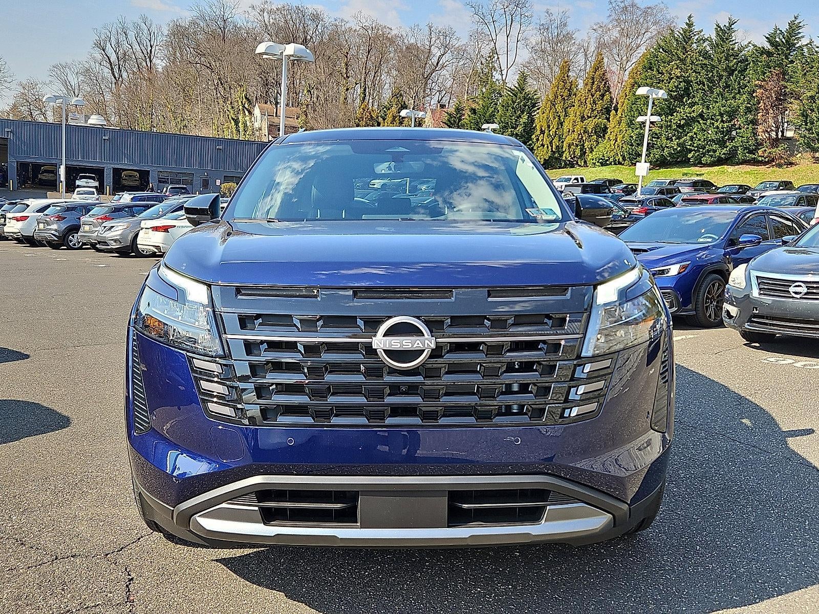 2026 Nissan Pathfinder SL