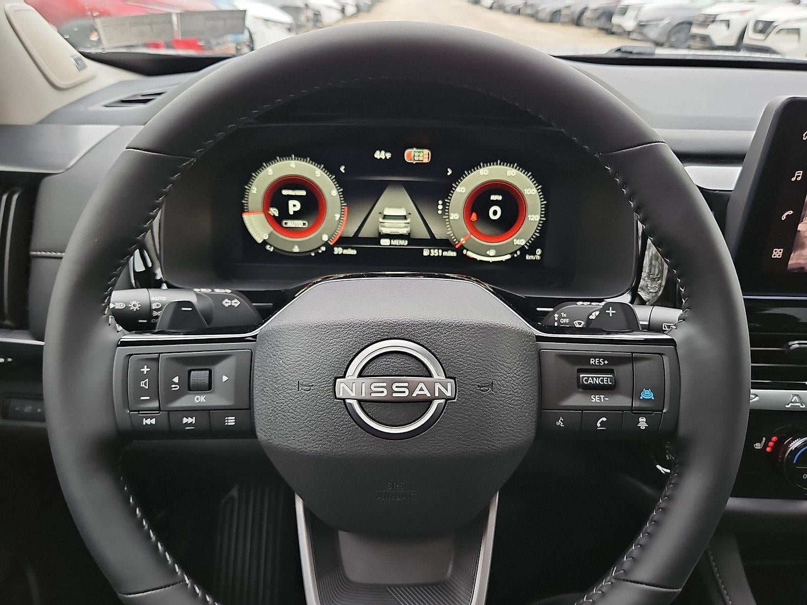 2026 Nissan Pathfinder SL