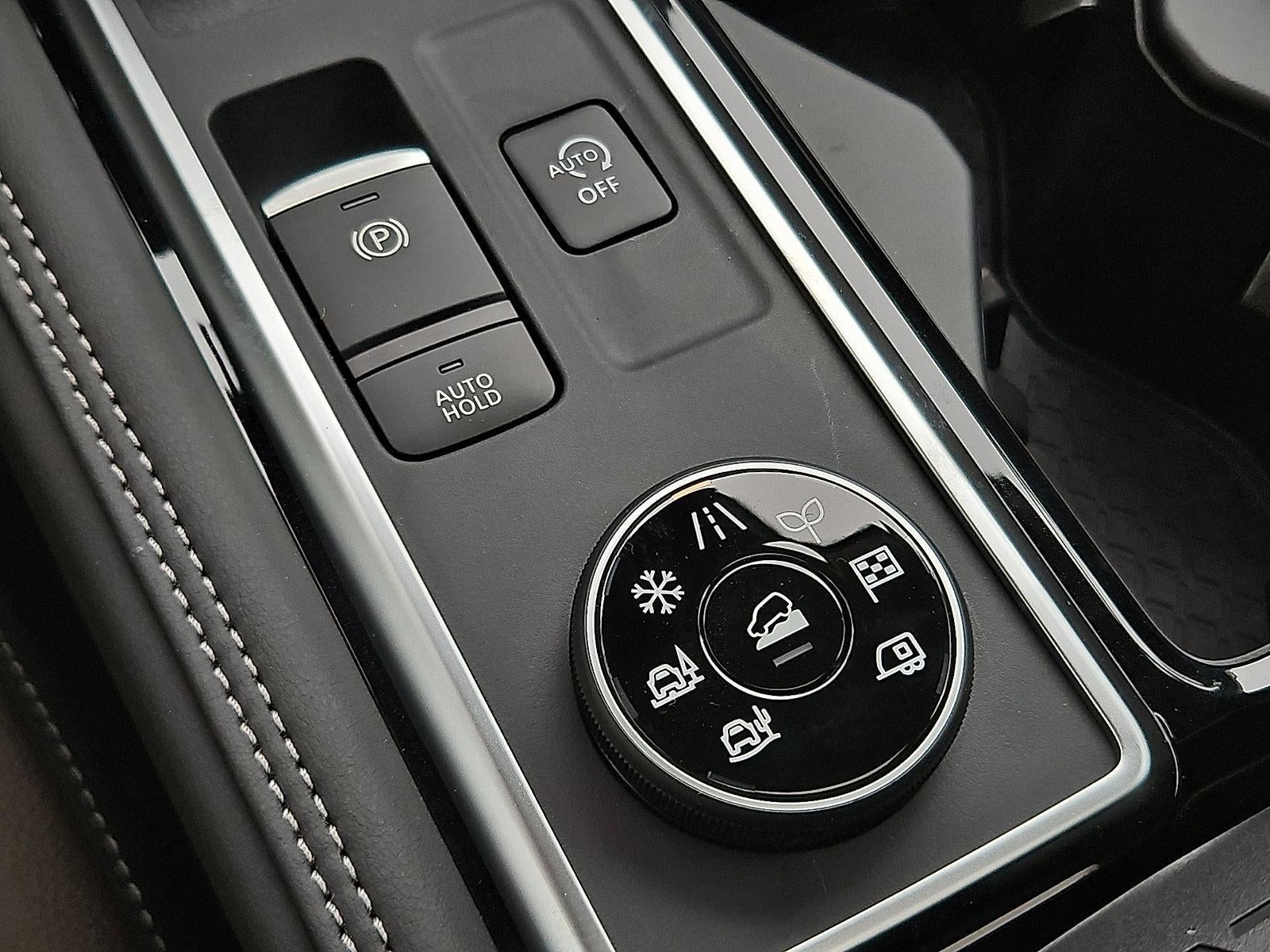 2026 Nissan Pathfinder Platinum 4WD