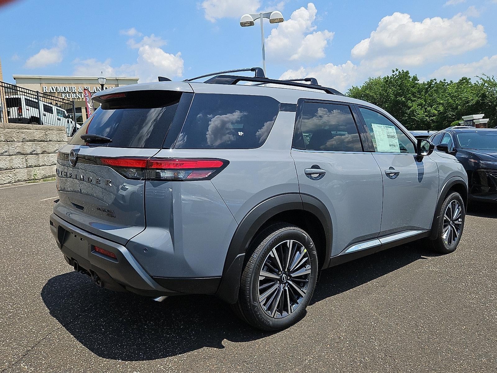 2026 Nissan Pathfinder Platinum