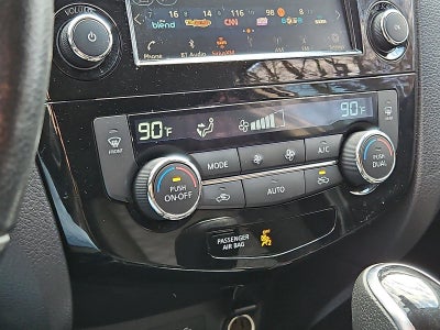 2022 Nissan Rogue Sport SV