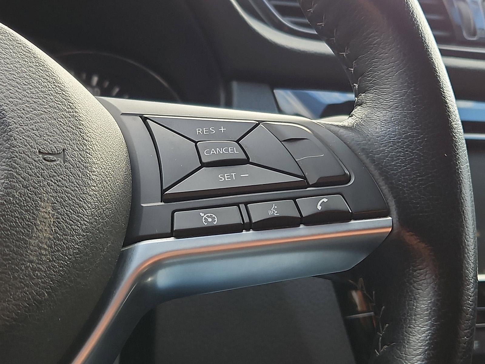 2022 Nissan Rogue Sport SV