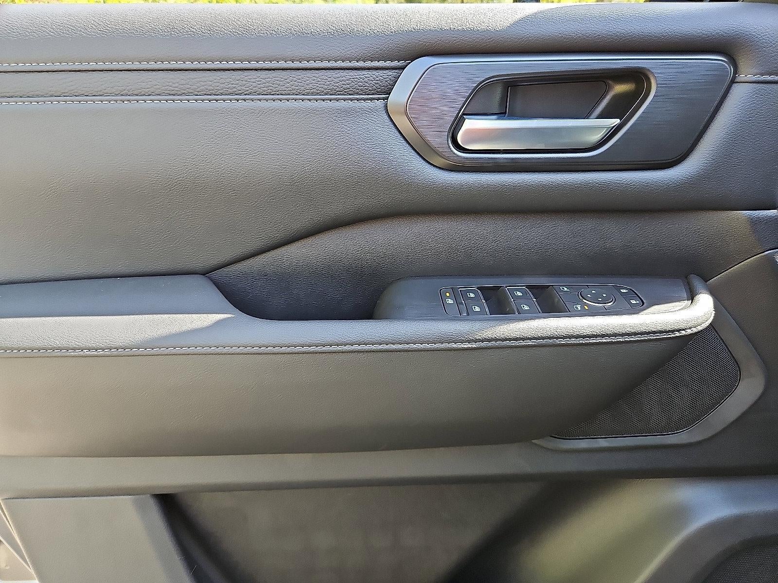 2026 Nissan Armada SV