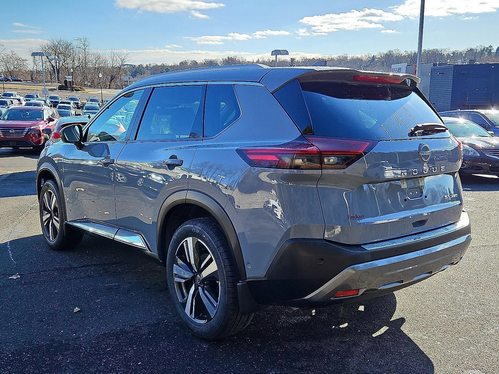 2023 Nissan Rogue SL
