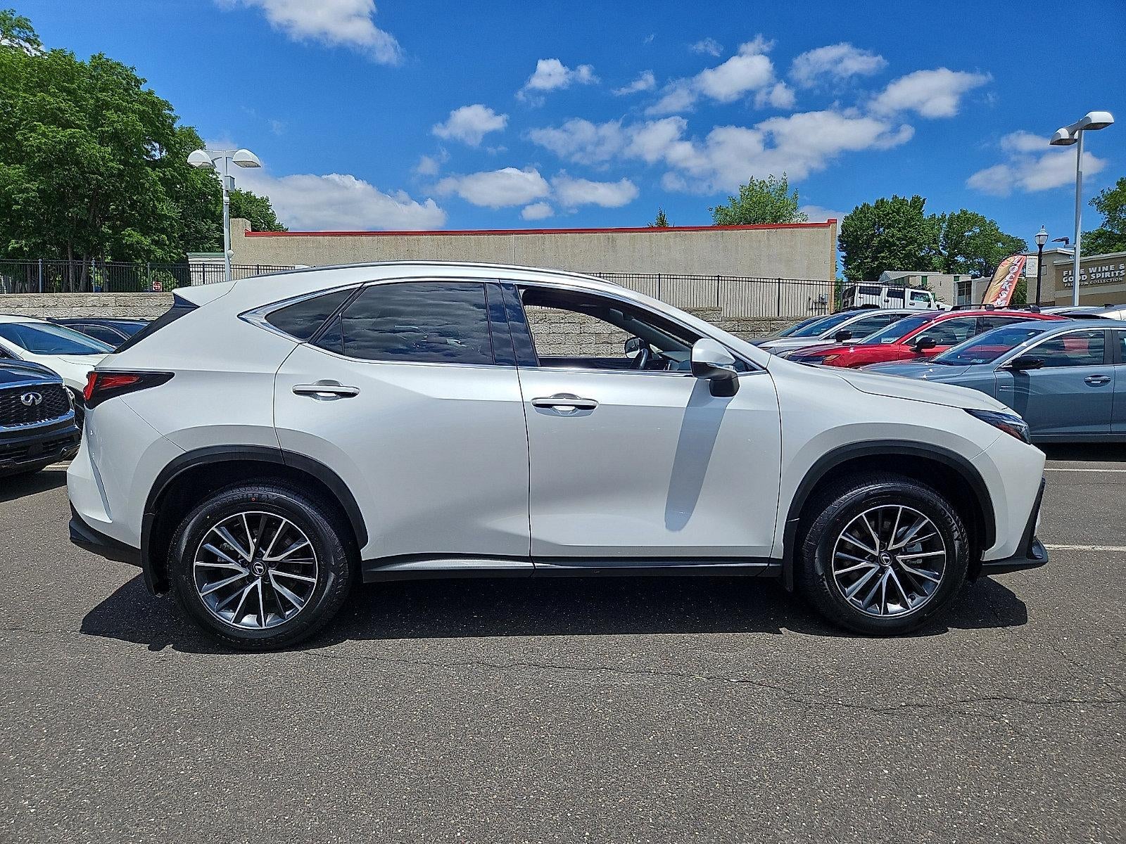 2024 Lexus NX 350h AWD