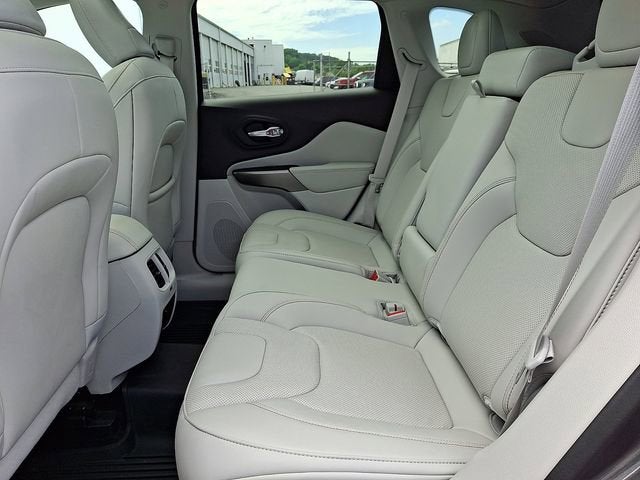 2022 Jeep Cherokee Latitude Lux 4x4