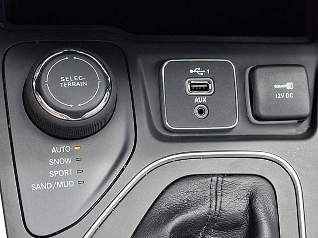 2022 Jeep Cherokee Latitude Lux 4x4