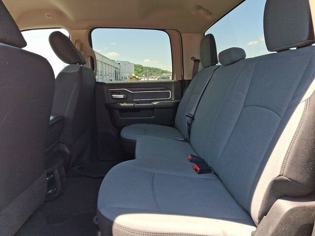 2019 RAM 2500 Big Horn Crew Cab 4x4 6'4" Box