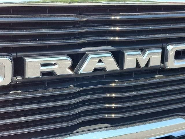 2019 RAM 2500 Big Horn Crew Cab 4x4 6'4" Box