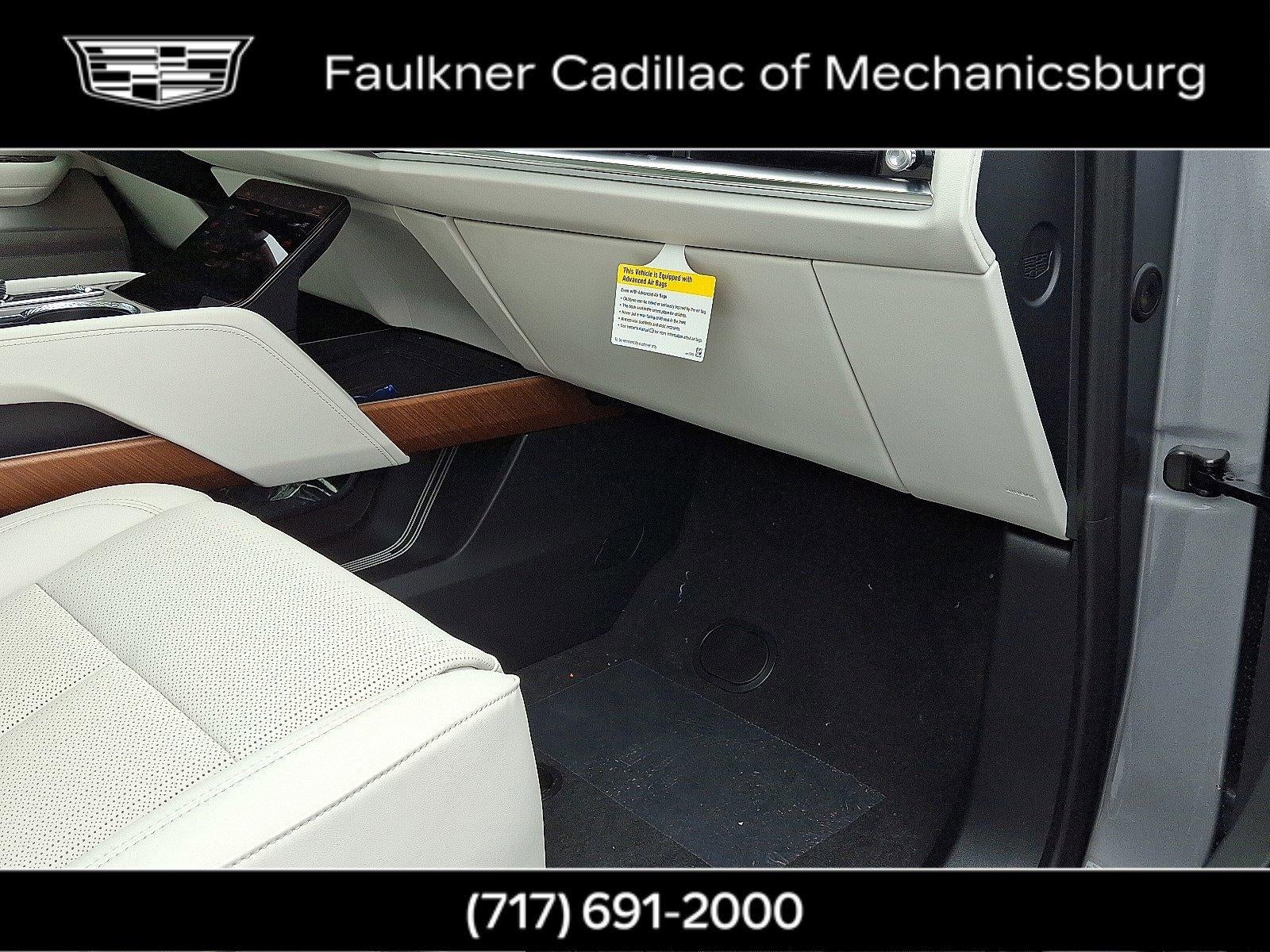 2026 Cadillac VISTIQ Sport