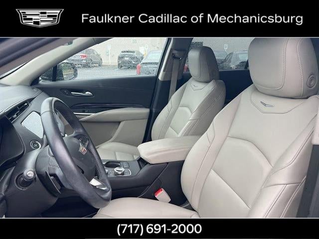 2023 Cadillac XT4 Luxury