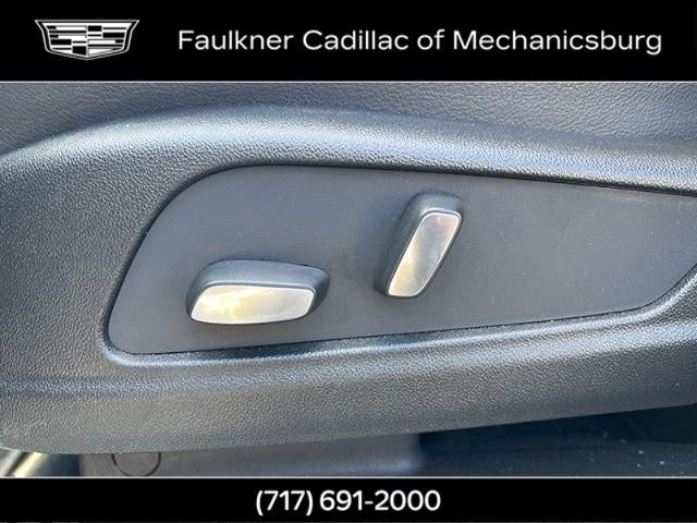 2025 Cadillac XT5 Luxury