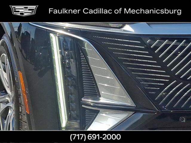 2024 Cadillac LYRIQ Luxury 1