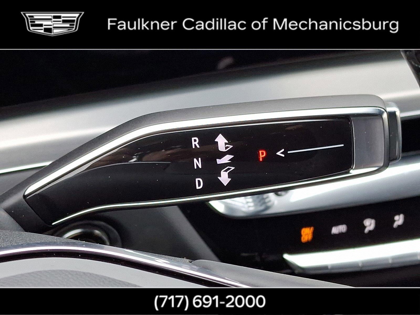 2025 Cadillac LYRIQ Luxury 2