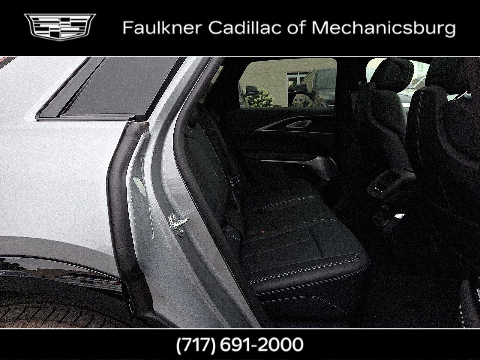 2025 Cadillac LYRIQ Sport 2