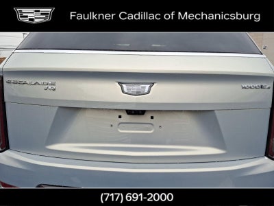 2025 Cadillac ESCALADE IQ Luxury 2