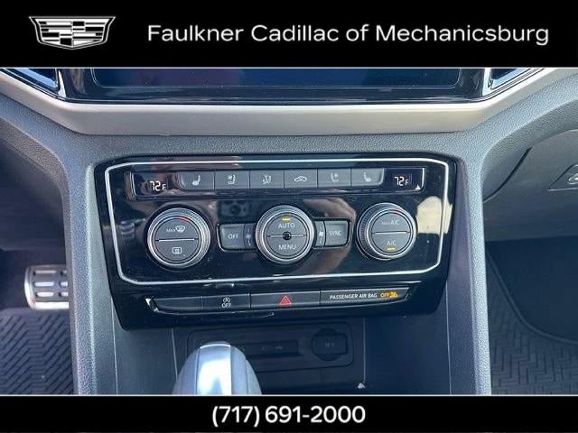 2022 Volkswagen Atlas Cross Sport 3.6L V6 SEL Premium R-Line