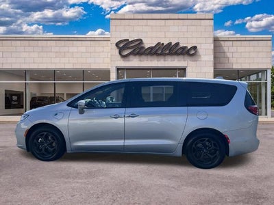 2022 Chrysler Pacifica Hybrid Limited
