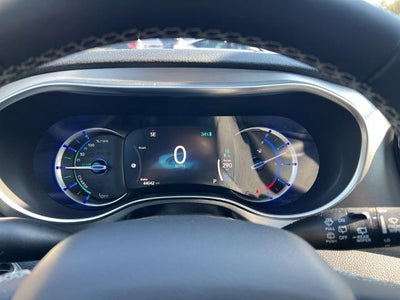 2022 Chrysler Pacifica Hybrid Limited