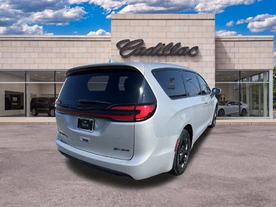 2022 Chrysler Pacifica Hybrid Limited