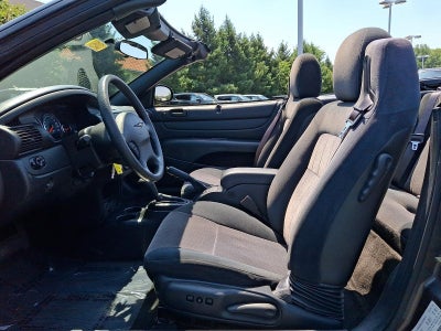 2004 Chrysler Sebring Base