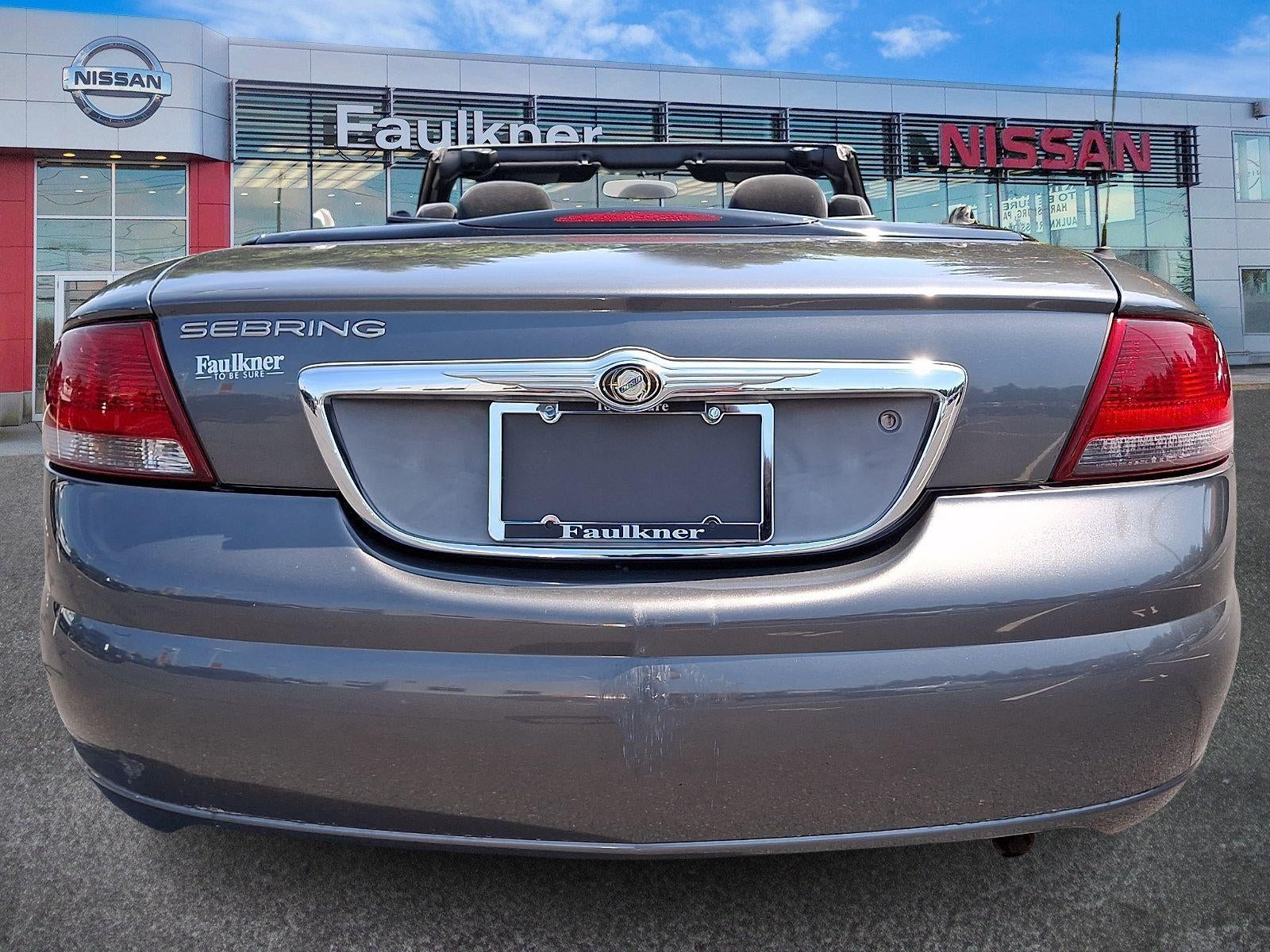2004 Chrysler Sebring Base