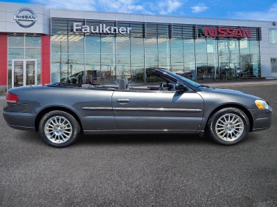 2004 Chrysler Sebring Base