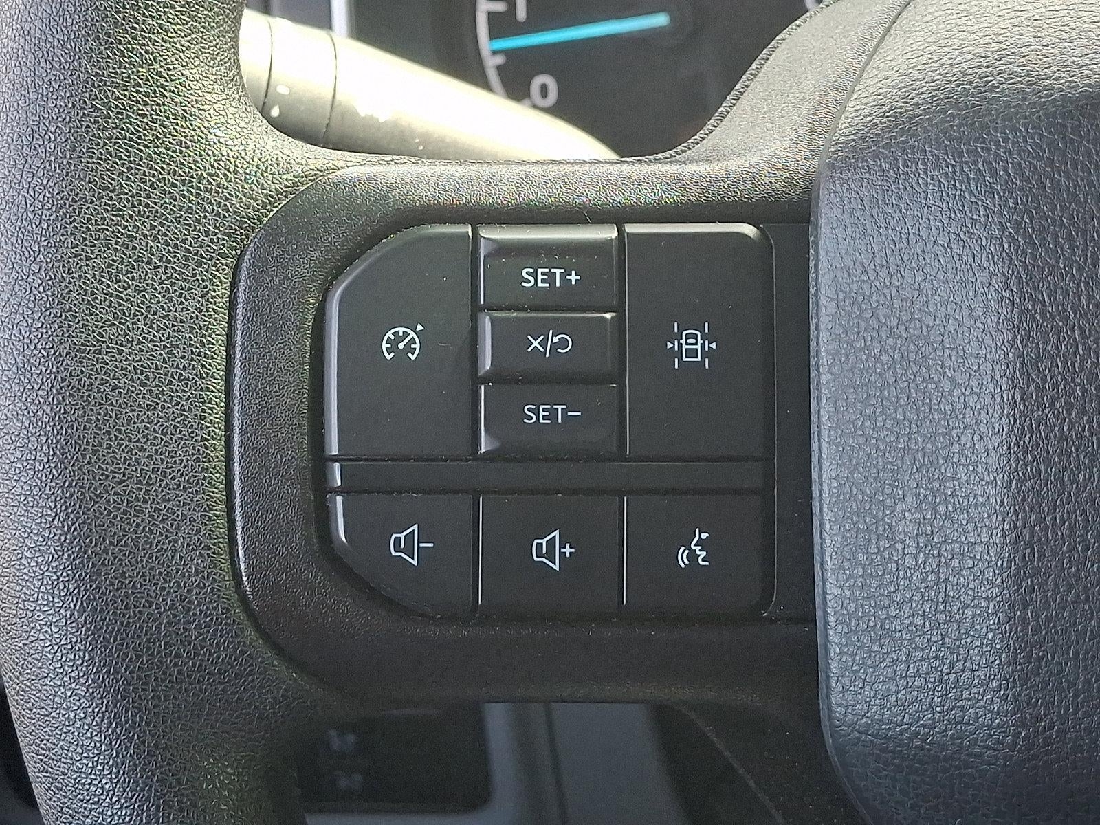 2023 Ford F-150 XL 4WD Reg Cab 6.5' Box
