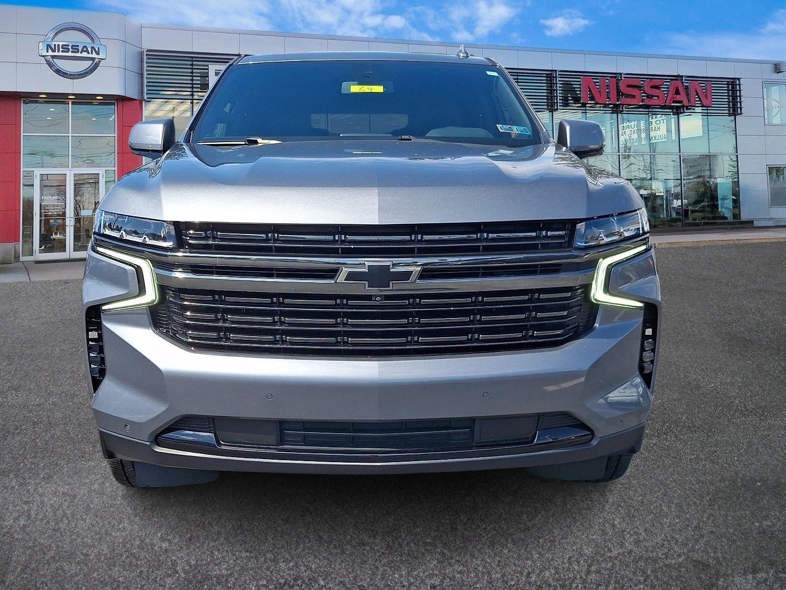 2022 Chevrolet Suburban 4WD RST