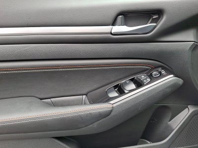 2023 Nissan Altima SR