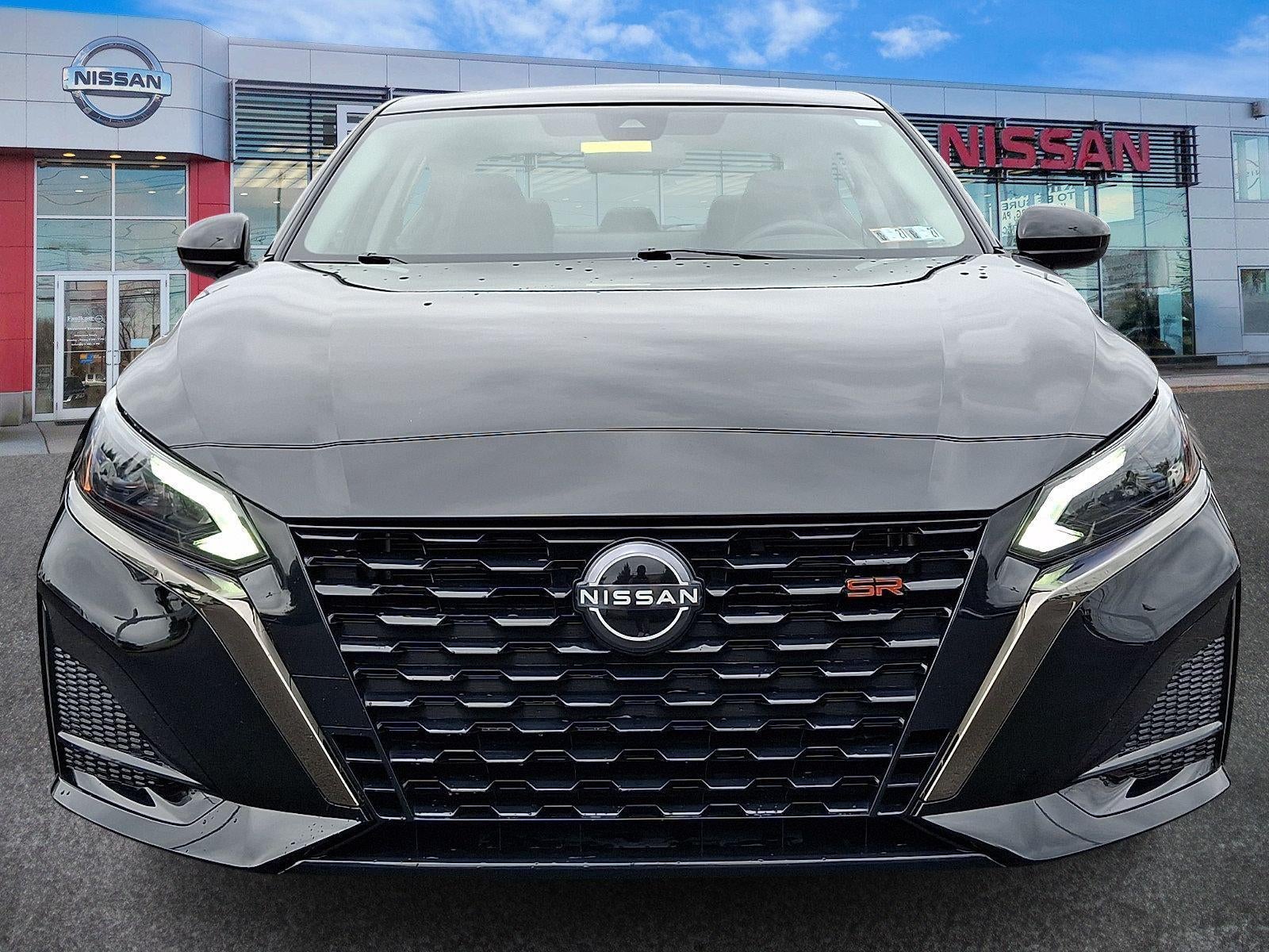 2023 Nissan Altima SR