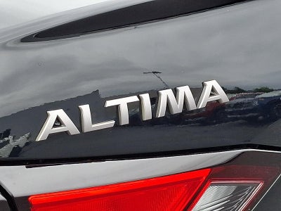 2023 Nissan Altima SR