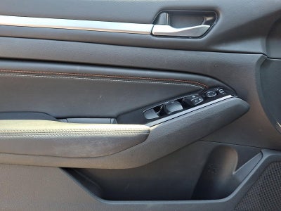 2023 Nissan Altima SR