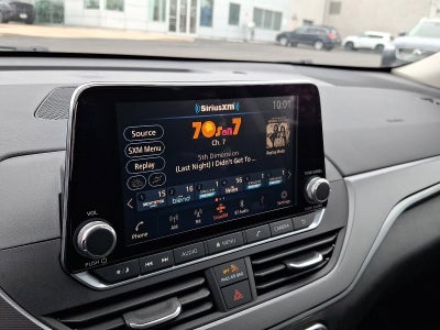 2023 Nissan Altima SR