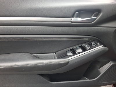 2023 Nissan Altima SV